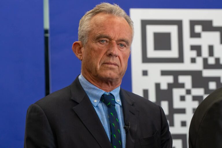 Robert F. Kennedy Jr. 2024 presidential campaign event photographed by Rijoun Murphy (DJ Ray) of Di-VerZe E.N.T (07)