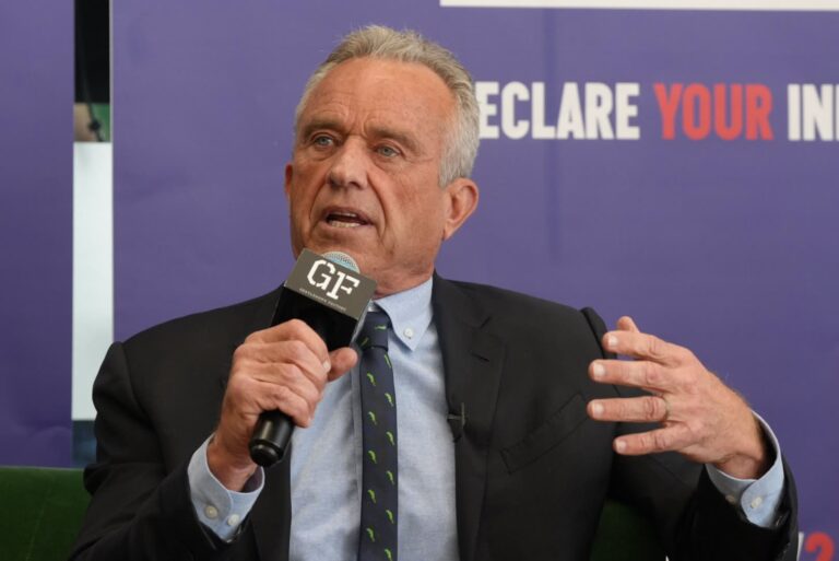 Robert F. Kennedy Jr. 2024 presidential campaign event photographed by Rijoun Murphy (DJ Ray) of Di-VerZe E.N.T (09)